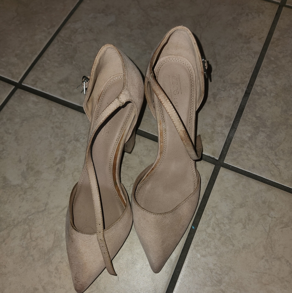 Cream Suede Heels Women's Size 8
